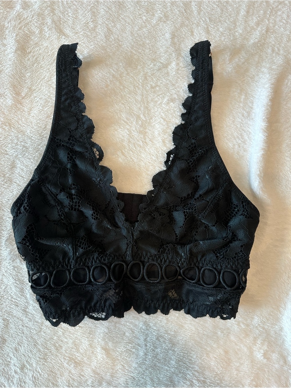 Source Unknown Elegant Black Lace Crop Top